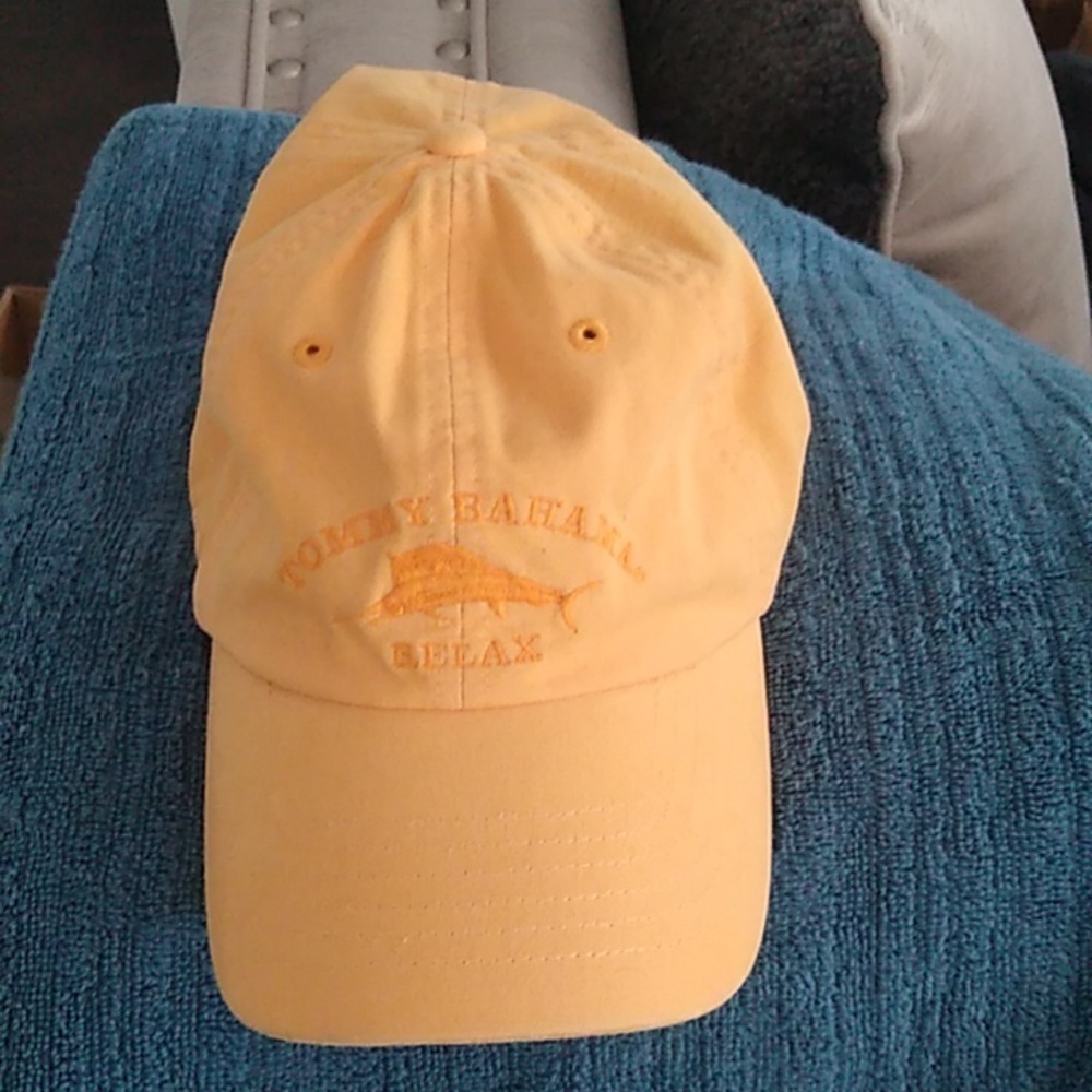 Tommy Bahama cap - new